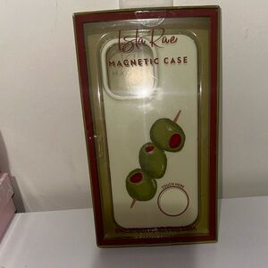 Isla Rae Magnetic Case with Olive Design iPhone 16 Pro Max